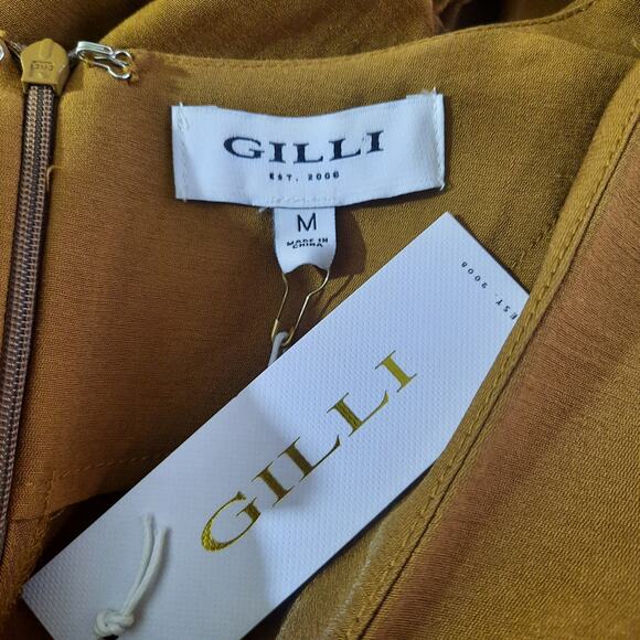 Gilli Womens Tie Waist Smocked Camel Colored Midi Dress Size Medium NWT - Picture 3 of 6